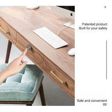 Load image into Gallery viewer, CL0022S_4.jpg@47dd01a9c579b39aa1e31817c57bcdce